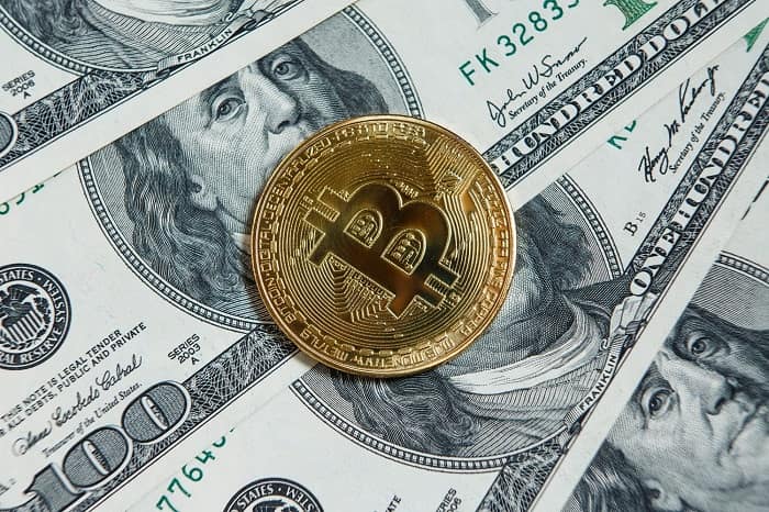 Bitcoin Went Below 10%; Value Reaches 3,748 Dollars